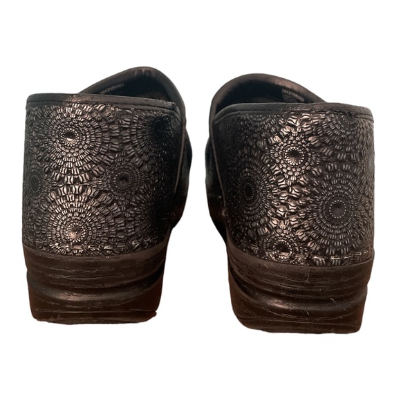 DANSKO Women's Black Metallic Circle Pattern Professional Clogs  EU 41 - Picture 5 of 8